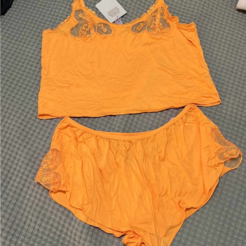 Savage x fenty sleep set